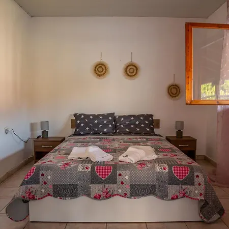 Daire Seaside By Golden Host Nea Moudania