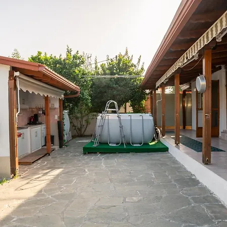 Seaside By Golden Host